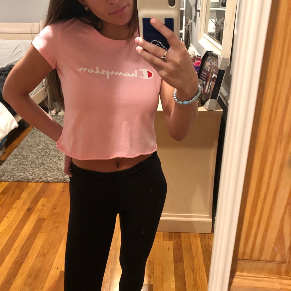 Cropped champion tshirt